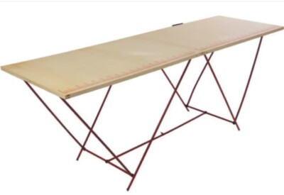 Location Table à tapisser Weldom à Sommières